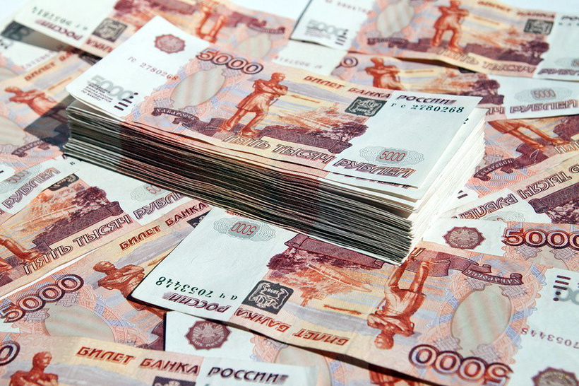 В Нижних Сергах сотрудница администрации присваивала себе деньги предпринимателей