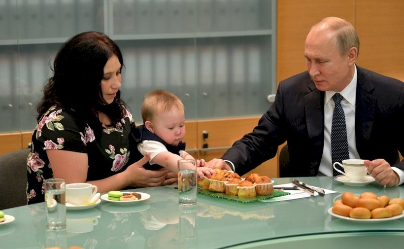 Жизнь как чудо: Путин осчастливил семью из Красноуфимска