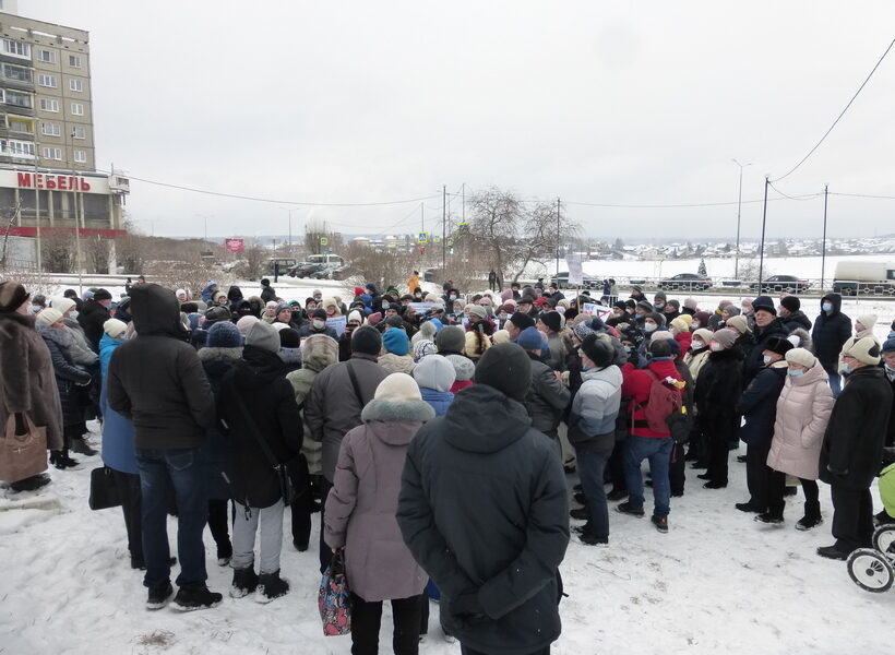 Полный репортаж с самого крупного митинга в Первоуральске